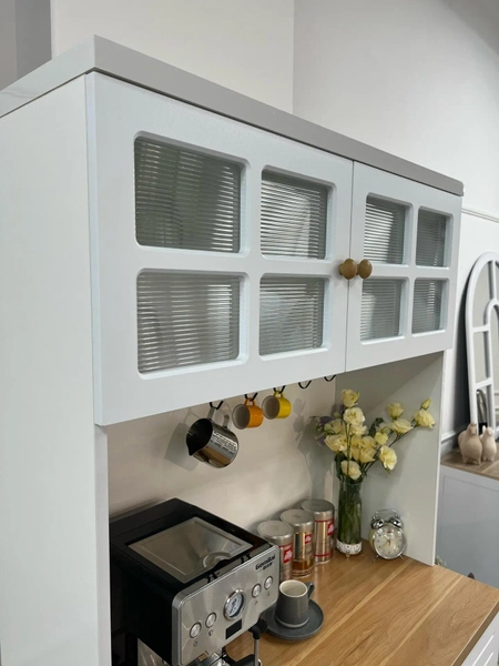 image of Leo Neoclassic Coffee Bar