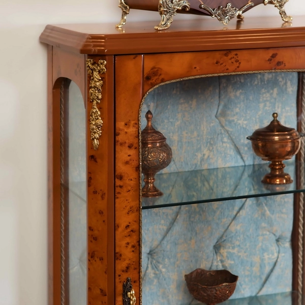 image of WR12 showcase cabinet