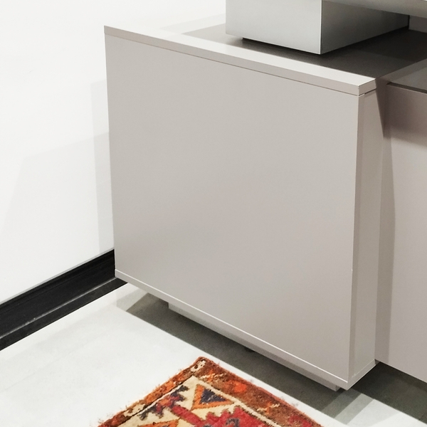 تصویر میز مدیریتی EM200