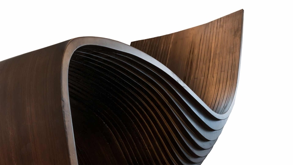 image of Carlo pool side bed