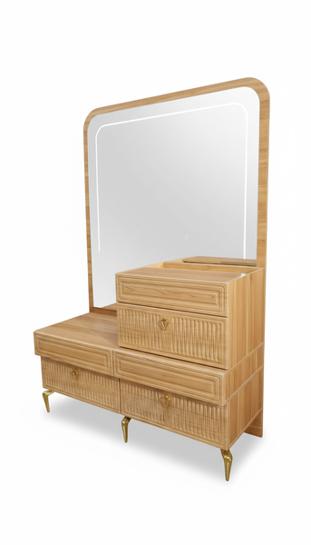 تصویر میز آرایش الماس