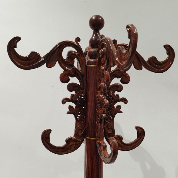 تصویر جالباسی ایستاده M2