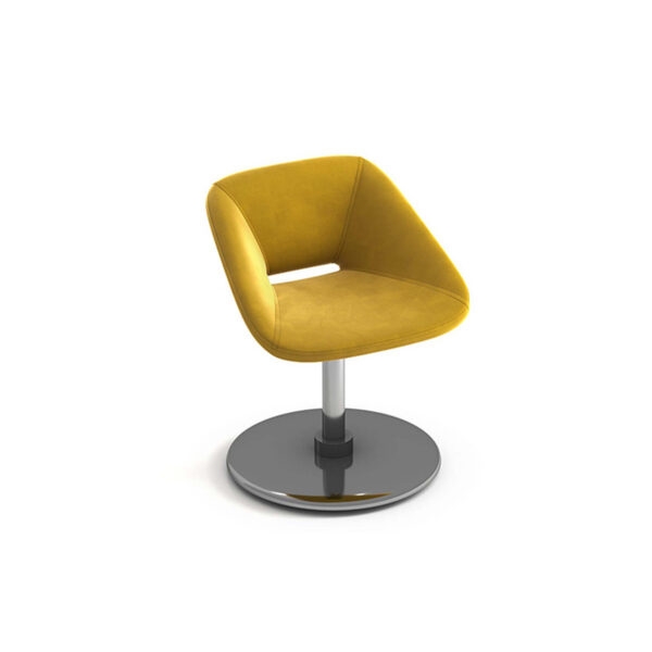 image of TRIANGLE Relax Chair With Round Leg