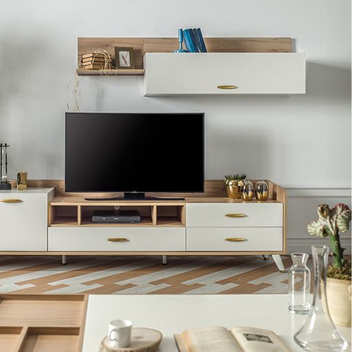 image of Lina Shelf
