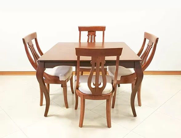 image of Persian Dining Set 4 Seater