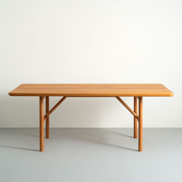 image of OX dining table for 8