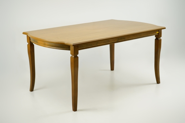 تصویر میز غذاخوری چاتانا