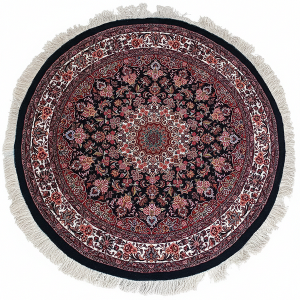 تصویر فرش نقشه خورشیدی زمینه مشکی