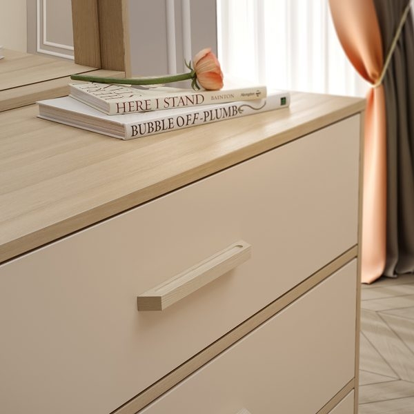 another image of Alpha Drawer