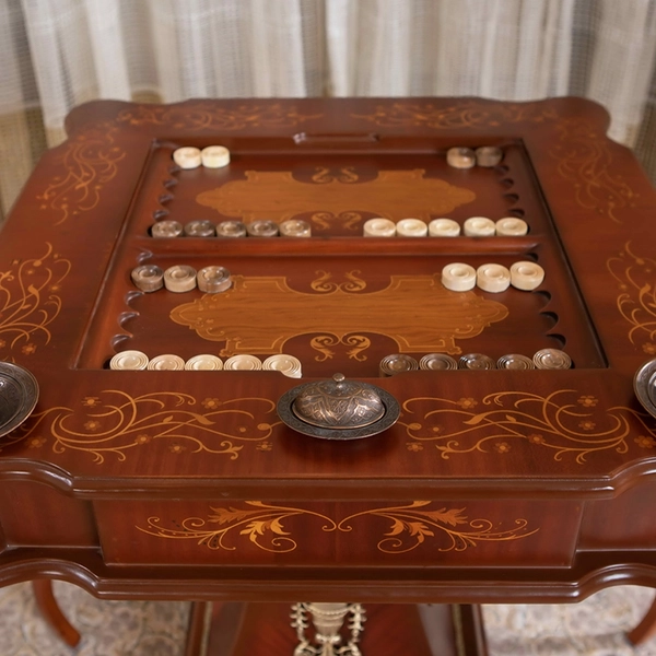 image of m68 chess table