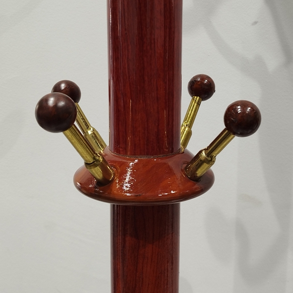 تصویر جالباسی ایستاده Z5