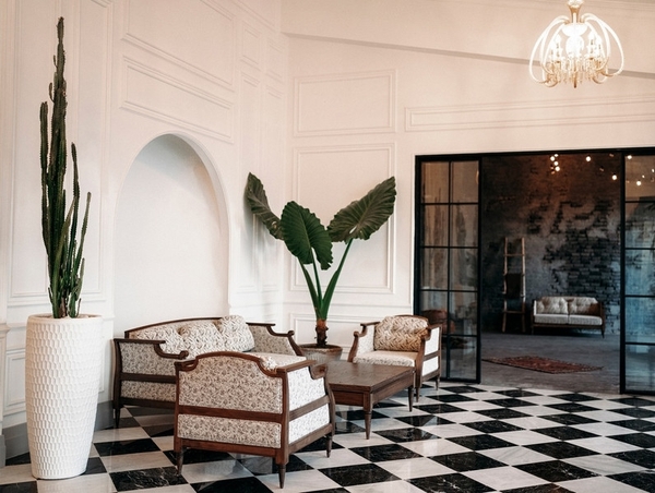 image of Lavin sofa set