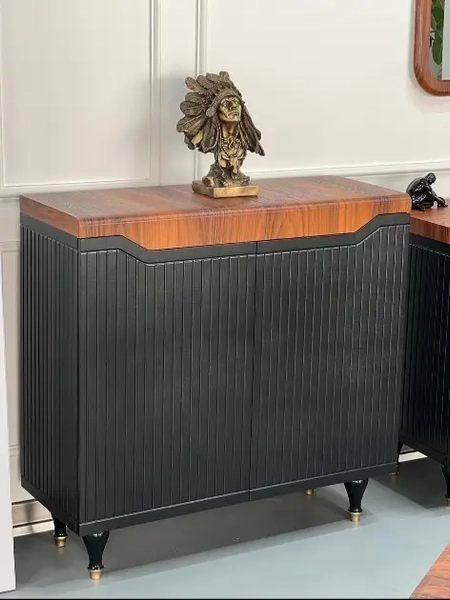 تصویر جاکفشی مدرن دنیز