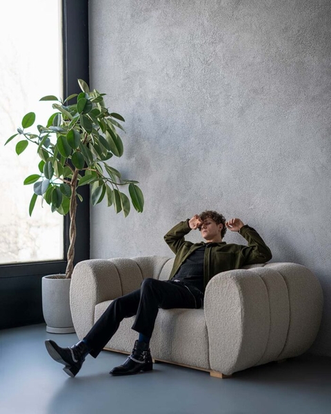 تصویر کاناپه 2 نفره Isis	