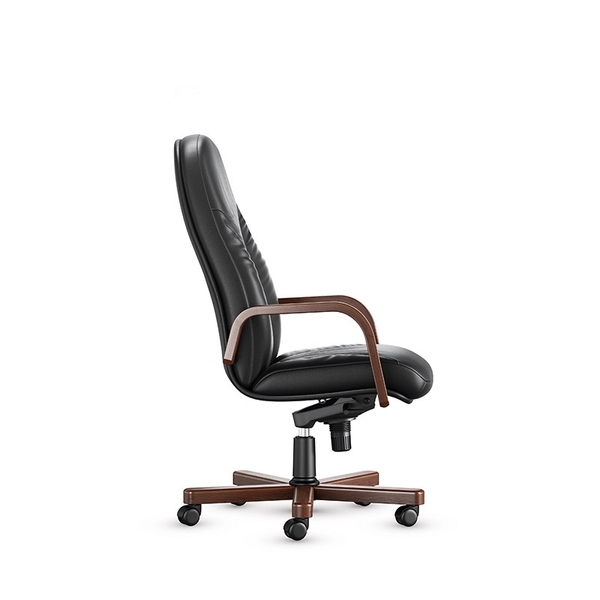 تصویر صندلی کارشناسی ۲۰۱۶