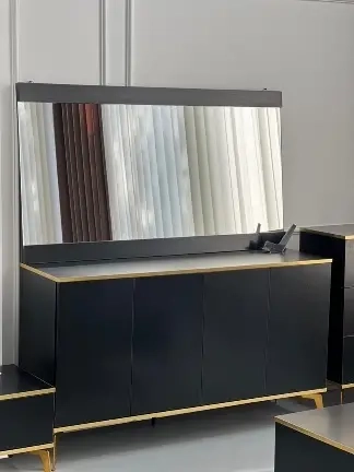 image of Golden Console and Mirror