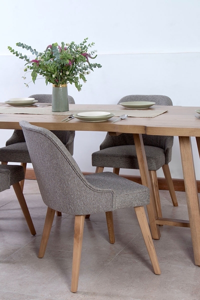 تصویر صندلی C136