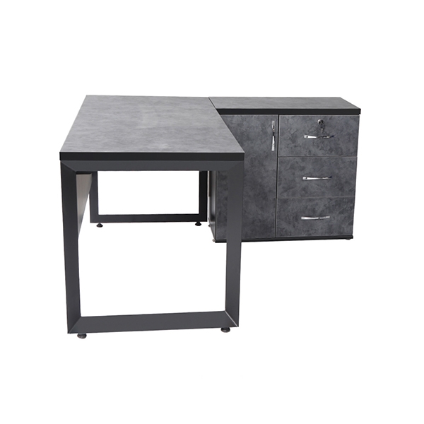 تصویر میز مدیریتی F-4