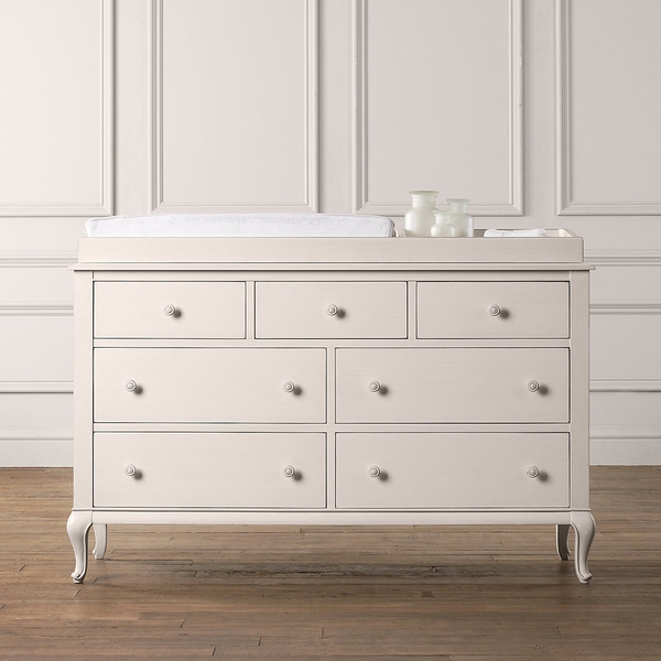 another image of Adele baby change table