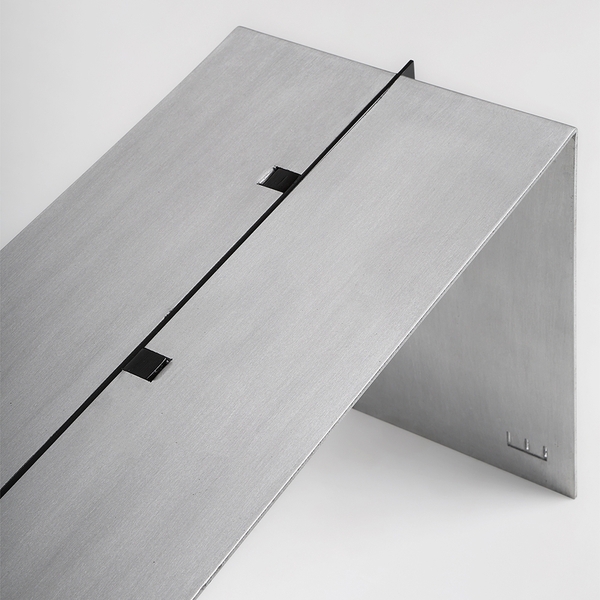 image of Pin bench