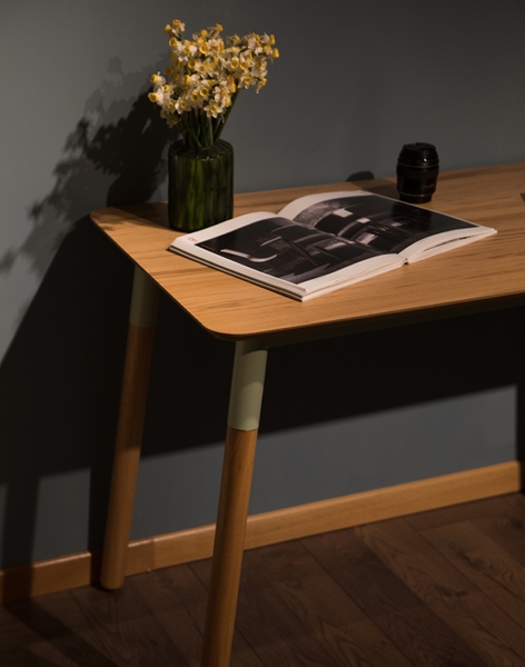 image of Taba desk
