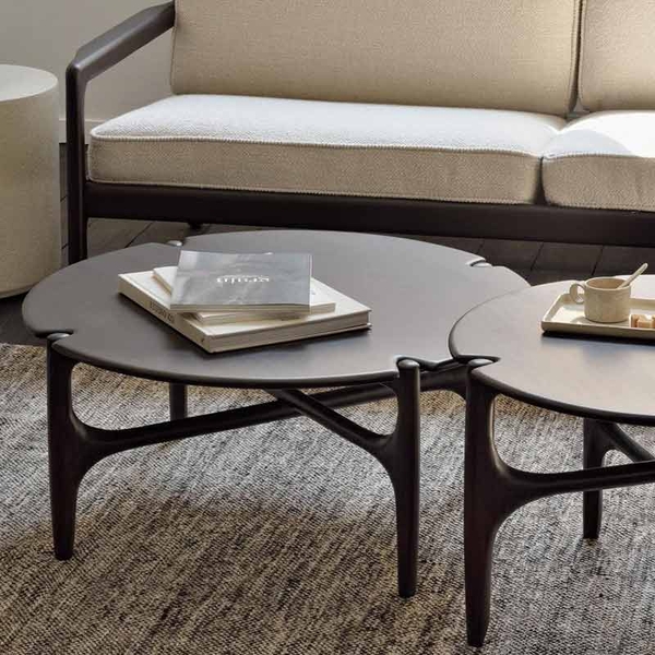 تصویر میز عسلی مدل چوبین (پایه چوبی) تصویر میز عسلی مدل چوبین (پایه چوبی)