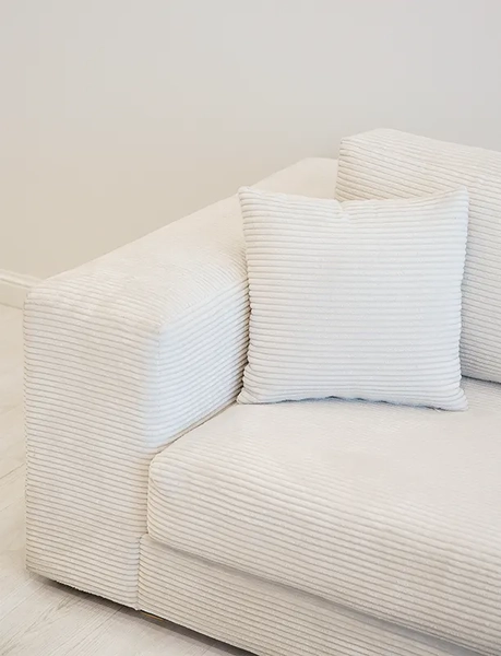 image of Delmont L sofa
