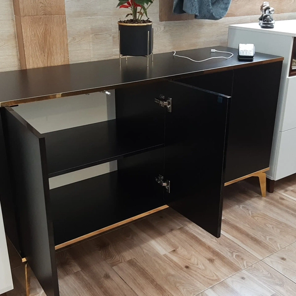 image of Golden Console and Mirror