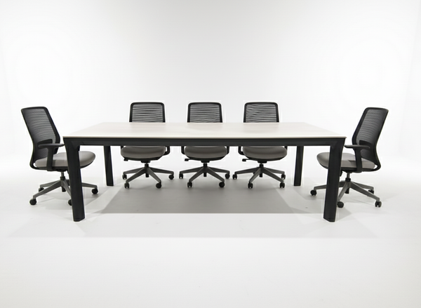 تصویر میز کنفرانس لاوار بتا