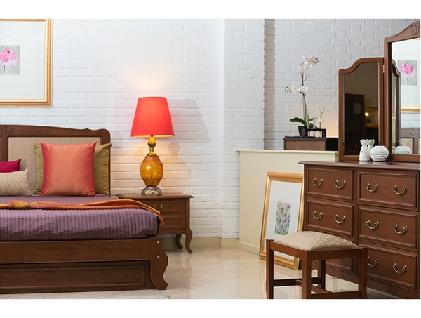 image of Romantic 6 drawer