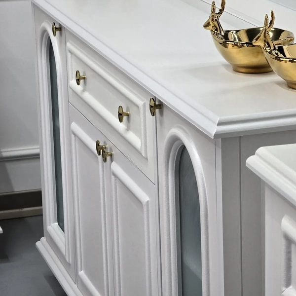 image of Florence Neoclassic Console and Mirror