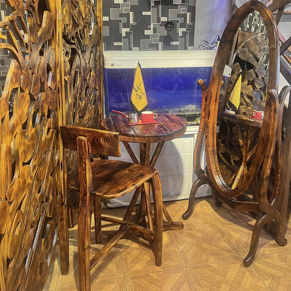 image of Oval Mirror image of Oval Mirror