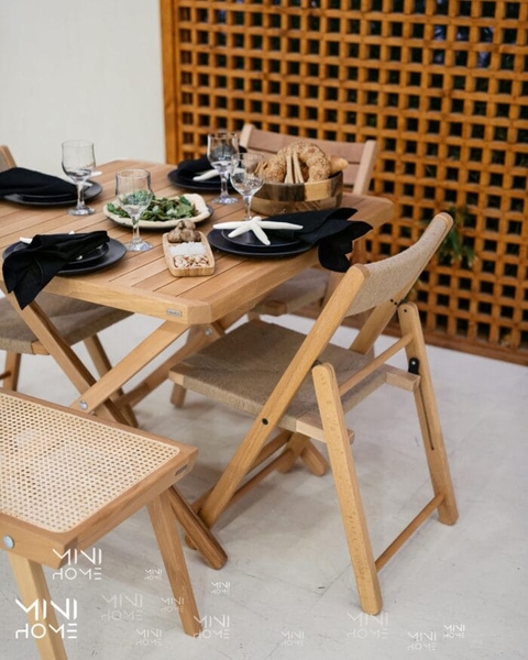 تصویر نیمکت چوبی Cozy