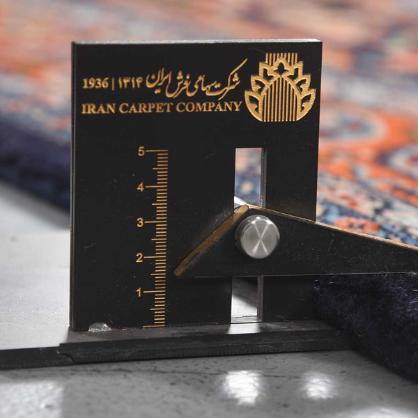 تصویر قالی سنندج 40 رج قواره پرده ای شناسه اثر 4-24486