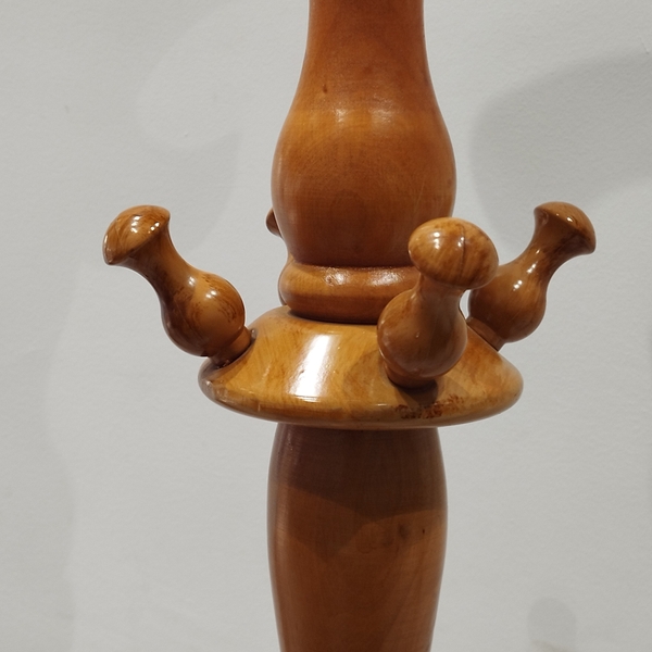 تصویر چوب لباسی ایستاده R1 -چوبی