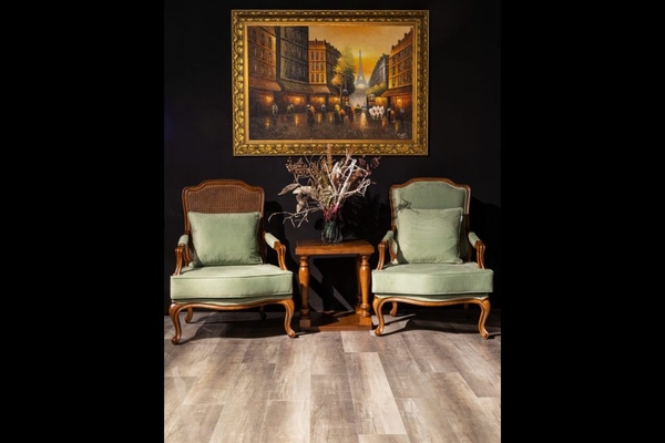 another image of Joanne Neoclassic 7Seaters Set