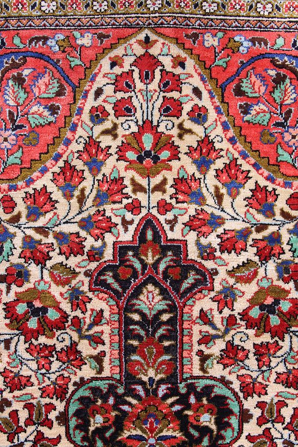 image of Rashtizadeh Rug Q1010016189280