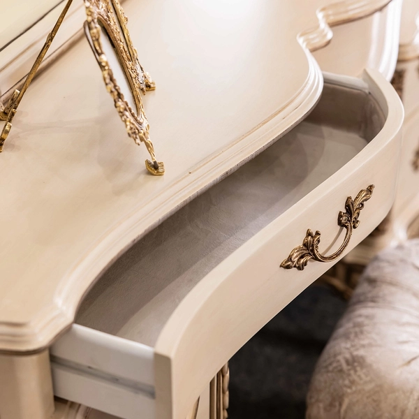 image of se16 dressing table