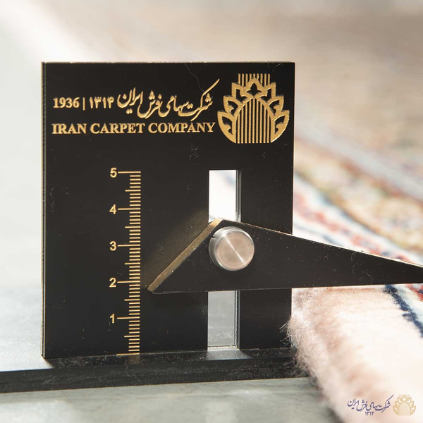 تصویر قالی بیرجند 45 رج قواره 6متری شناسه اثر 420547