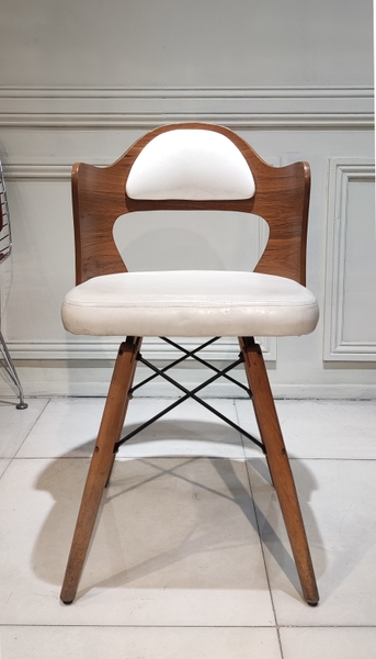 image of 808 Chair