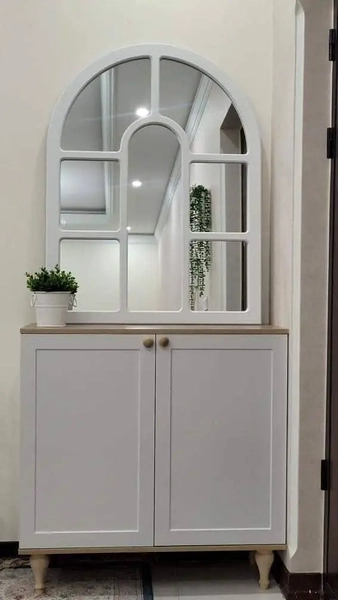 image of Leo Neoclassic Shoe Cabinet