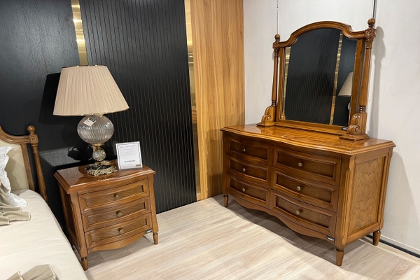 image of Rosalie bedroom set
