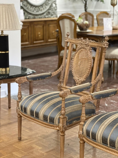 image of Élysée Sofa Set image of Élysée Sofa Set