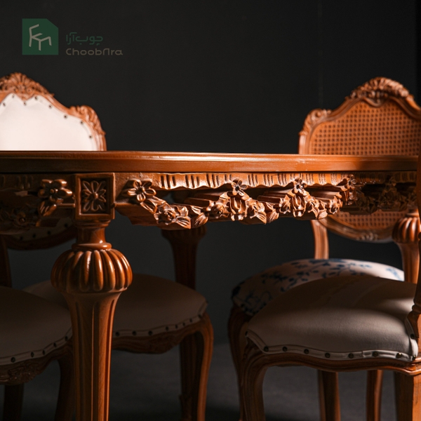 تصویر میز ناهارخوری مصری