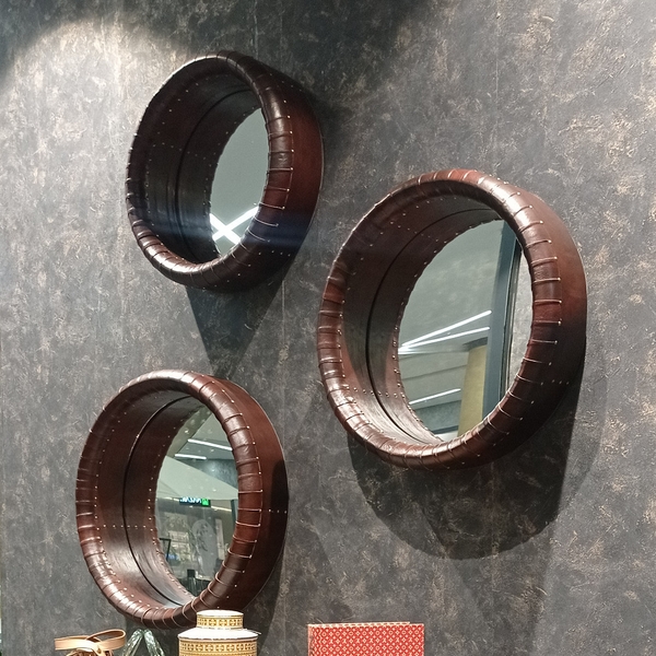 image of Leather mirror D 60