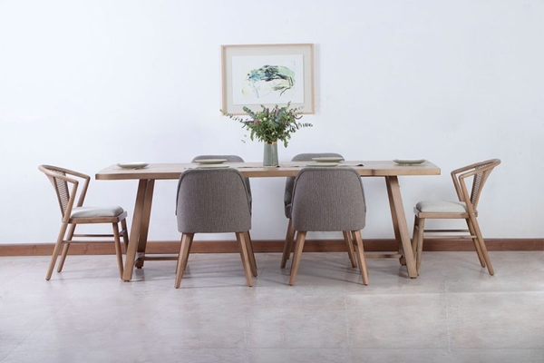 تصویر صندلی C136