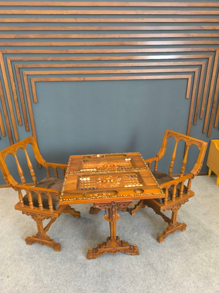 image of m65 chess table