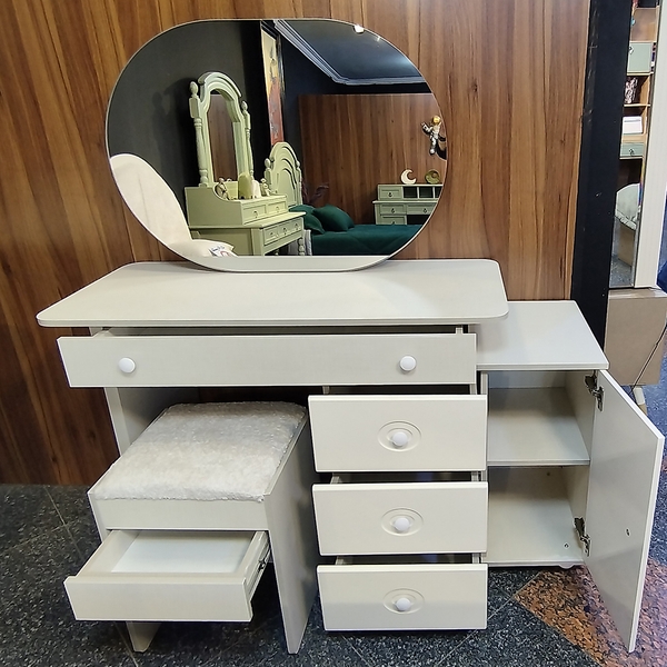 image of Mellani Dressing Table