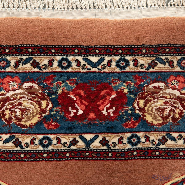 image of Sanandaj Rug code 609240