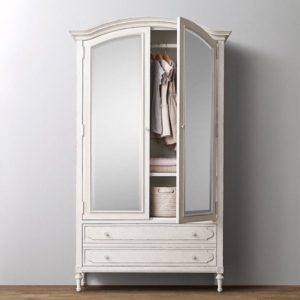 image of Belina dresser with mirror